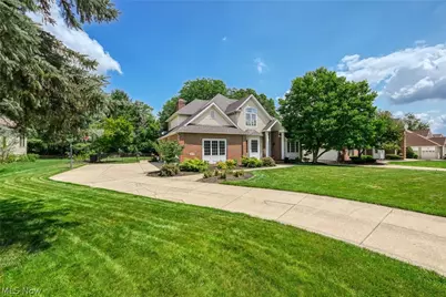 3733 Tamarisk Drive, Fairlawn, OH 44333 - Photo 2