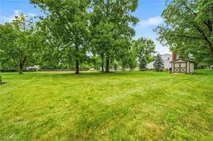 8506 Lakeshore Blvd, Mentor, OH 44060 - Photo 38