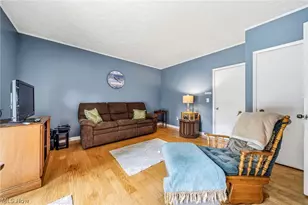 8506 Lakeshore Blvd, Mentor, OH 44060 - Photo 14