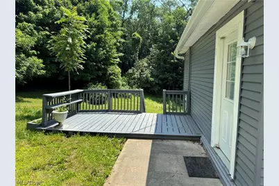 300 Henry Avenue, East Liverpool, OH 43920 - Photo 6