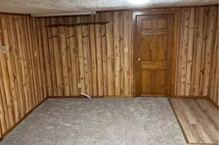 300 Henry Ave, East Liverpool, OH 43920 - Photo 14