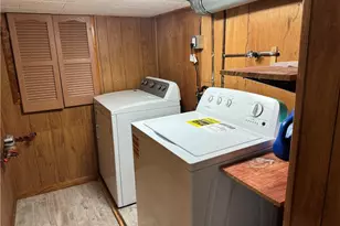 300 Henry Ave, East Liverpool, OH 43920 - Photo 20