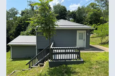 300 Henry Avenue, East Liverpool, OH 43920 - Photo 4