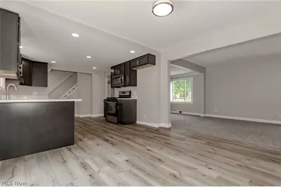 2986 Bishop Road, Willoughby Hills, OH 44092 - Photo 6