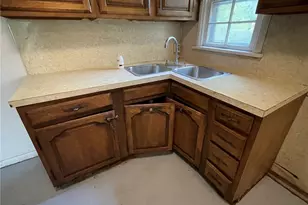 3170 Van Aken Blvd, Huber Heights, OH 44120 - Photo 8