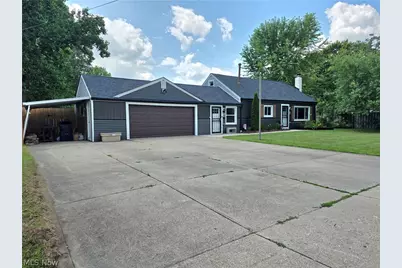 9856 Dupont Drive, Columbia Station, OH 44028 - Photo 2