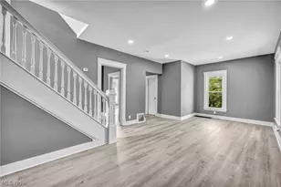1009 W 10th St, Lorain, OH 44052 - Photo 8