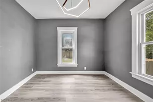 1009 W 10th St, Lorain, OH 44052 - Photo 18