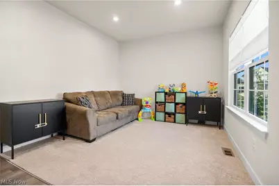 1035 Ashford Court, Columbia Station, OH 44028 - Photo 12