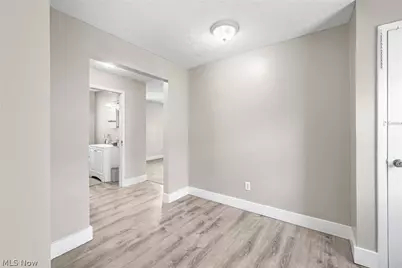 640 Seiberling Street, Akron, OH 44306 - Photo 14