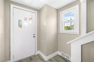 640 Seiberling St, Akron, OH 44306 - Photo 6