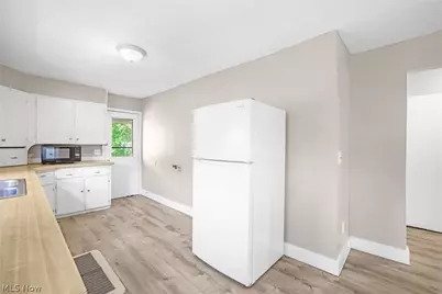 640 Seiberling Street, Akron, OH 44306 - Photo 18
