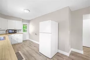 640 Seiberling St, Akron, OH 44306 - Photo 18
