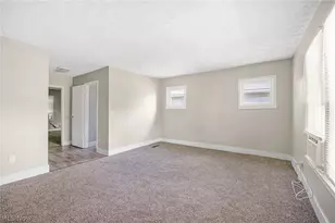640 Seiberling St, Akron, OH 44306 - Photo 8