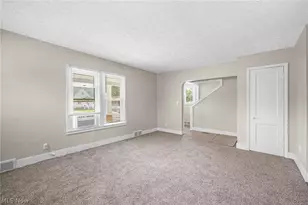 640 Seiberling St, Akron, OH 44306 - Photo 10