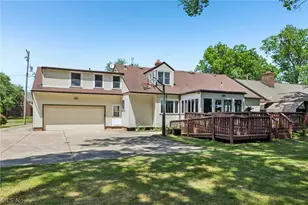 2382 Riverside Dr, Loveland, OH 44107 - Photo 36