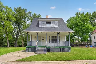 11817 Forest Ave, Loveland, OH 44120 - Photo 1