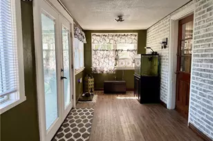 105 E Union Ave, West Lafayette, OH 43845 - Photo 22