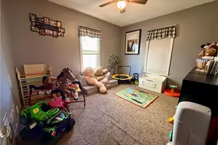 105 E Union Ave, West Lafayette, OH 43845 - Photo 10