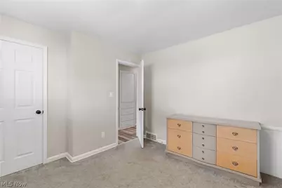 632 Alpha Avenue, Akron, OH 44312 - Photo 22