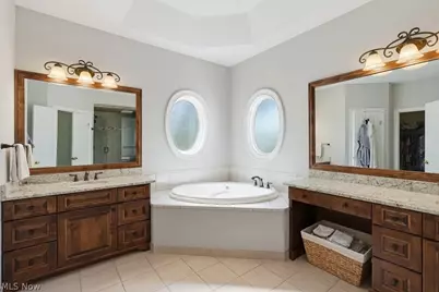 8390 Bainbrook Drive, Chagrin Falls, OH 44023 - Photo 20
