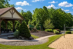 8390 Bainbrook Dr, Chagrin Falls, OH 44023 - Photo 44