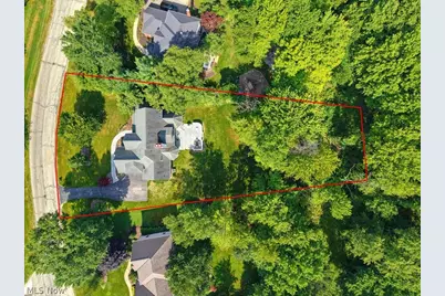 8390 Bainbrook Drive, Chagrin Falls, OH 44023 - Photo 40