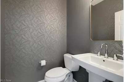 8390 Bainbrook Drive, Chagrin Falls, OH 44023 - Photo 22
