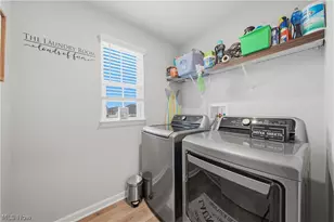 1348 Southbrook Cir NE, Canton, OH 44721 - Photo 34
