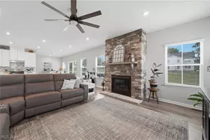 1348 Southbrook Cir NE, Canton, OH 44721 - Photo 6