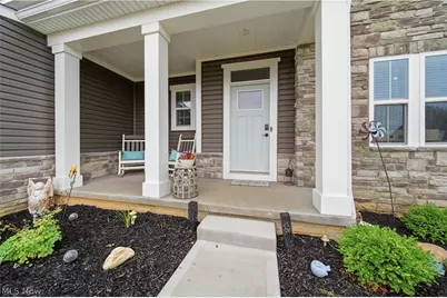 1348 Southbrook Circle NE, Canton, OH 44721 - Photo 2