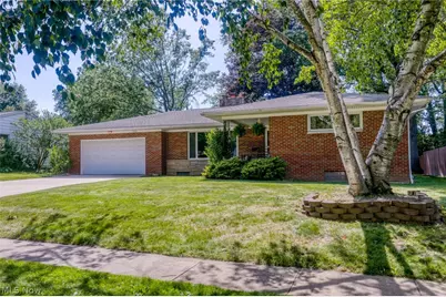 2588 17th Street, Cuyahoga Falls, OH 44223 - Photo 2