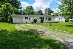 12378 Eaton Blvd, Grafton, OH 44044 - Photo 2