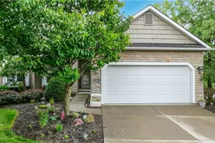 169 Waterford Way, Tallmadge, OH 44278 - Photo 2