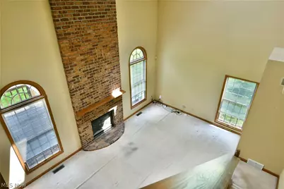 7581 Brookstone Place, Poland, OH 44514 - Photo 32