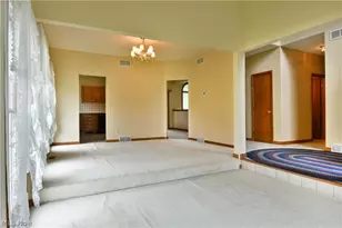 7581 Brookstone Pl, Poland, OH 44514 - Photo 10