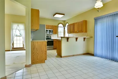 7581 Brookstone Place, Poland, OH 44514 - Photo 18