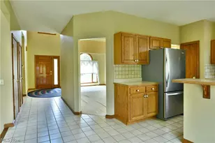 7581 Brookstone Pl, Poland, OH 44514 - Photo 22