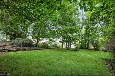 7282 Pinehill Road, Concord Twp, OH 44077 - Photo 8