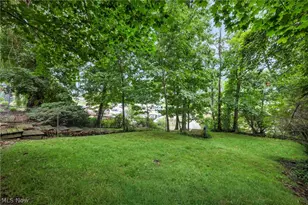 7282 Pinehill Rd, Concord Twp, OH 44077 - Photo 8