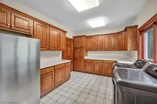 7282 Pinehill Rd, Concord Twp, OH 44077 - Photo 22