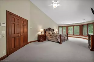 7282 Pinehill Rd, Concord Twp, OH 44077 - Photo 38