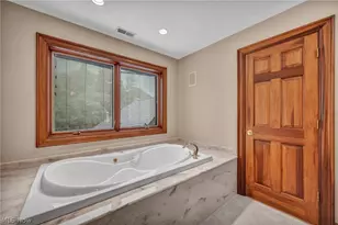 7282 Pinehill Rd, Concord Twp, OH 44077 - Photo 42