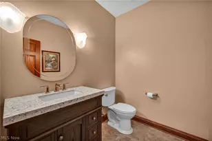 7282 Pinehill Rd, Concord Twp, OH 44077 - Photo 32