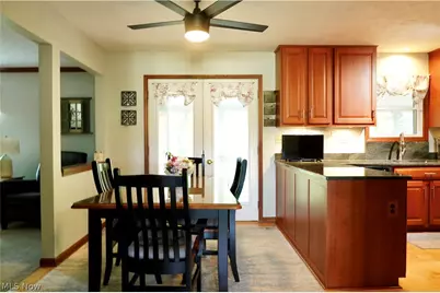 2160 Lake Breeze Road, Sheffield Village, OH 44054 - Photo 8
