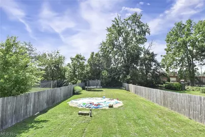 1944 E 45th Street, Ashtabula, OH 44004 - Photo 8