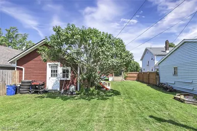 1944 E 45th Street, Ashtabula, OH 44004 - Photo 10
