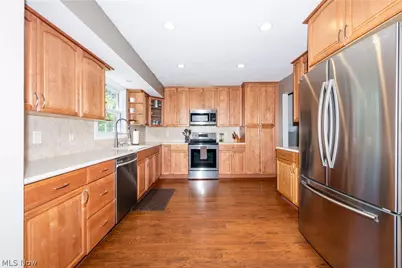 7476 McKinley Street, Mentor, OH 44060 - Photo 8