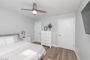 671 Treadway Blvd, Sheffield Lake, OH 44054 - Photo 18
