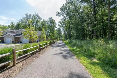 671 Treadway Boulevard, Sheffield Lake, OH 44054 - Photo 34